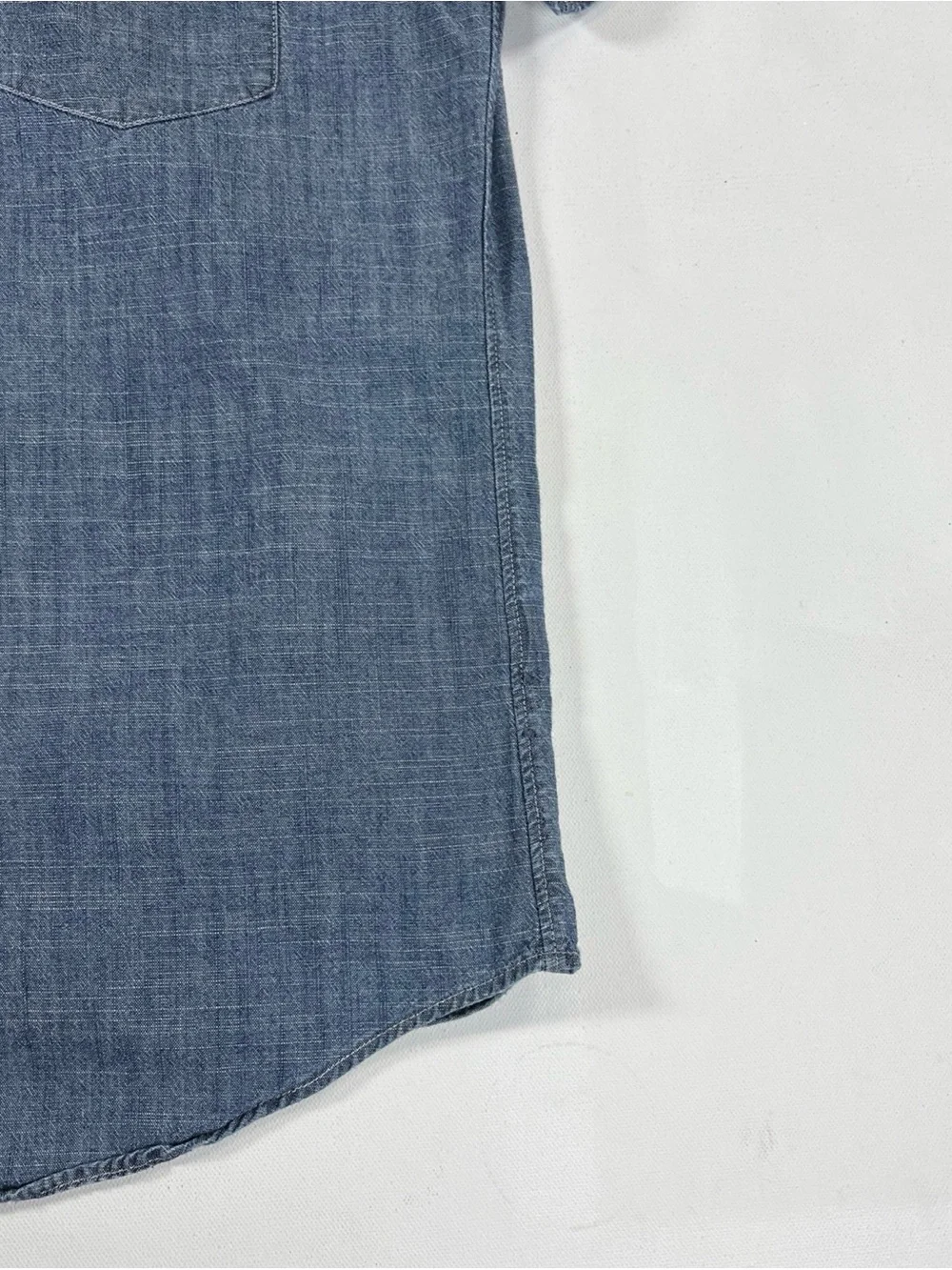 J Crew Chambray Shirt Short Sleeve Button Down Slim Fit Pocket Blue Men’s S
